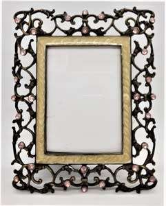 Vintage Photo Frame with Pink Stones 10.5 cm x 13.5 cm - as per photo