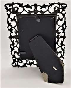 Vintage Photo Frame with Pink Stones 10.5 cm x 13.5 cm - as per photo