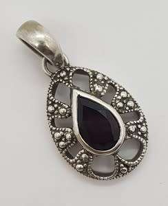 925 Sterling Silver Pendant weight 66g - as per photo
