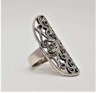 925 Sterling Silver Marcasite Ring size ` O `- as per photo