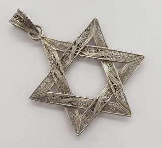 925 Sterling Silver Vintage Design Star of David weight 3.3g as per photo