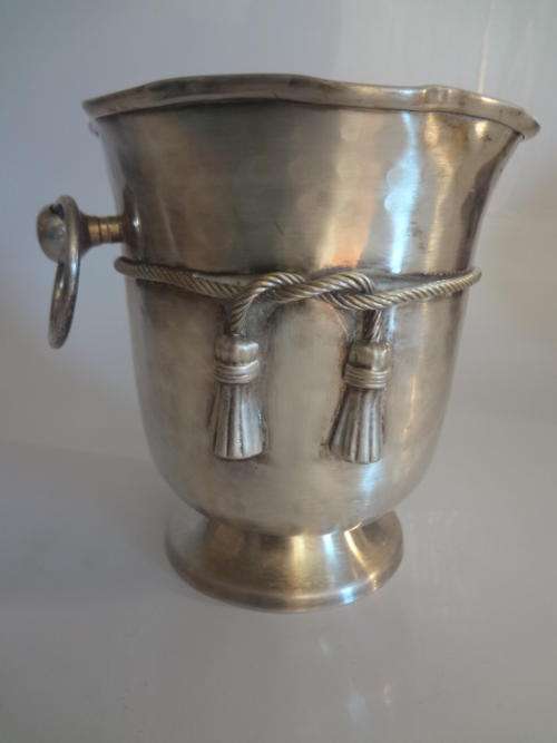 Silver plated ice bucket with 1 missing handle as per photo