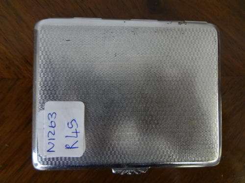 Gwenda cigarette case as per photo