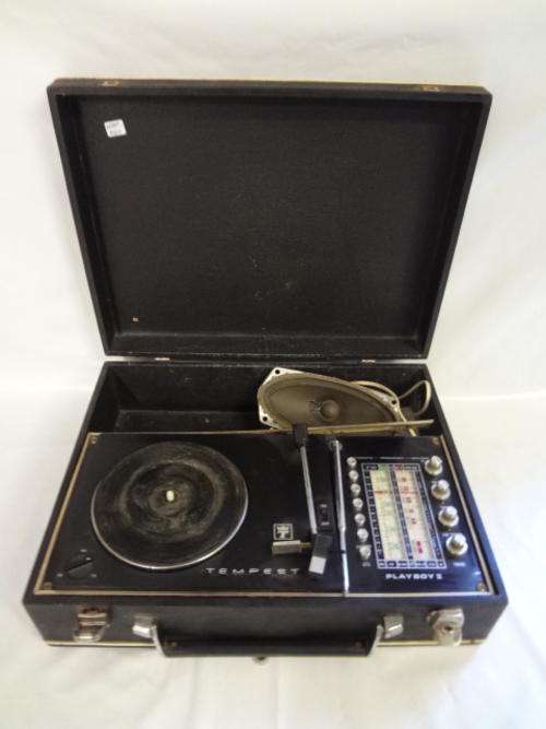 Tempest Playboy II record player suitcase - speakers missing - 35 x 48cm - as per photo