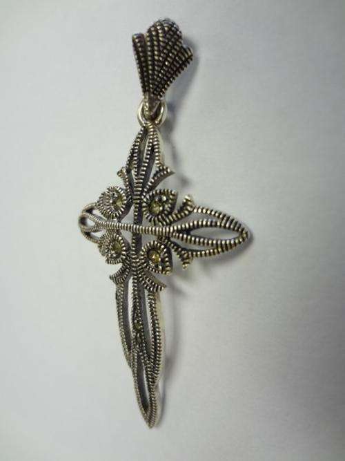 Marcasite pendant - as per photo