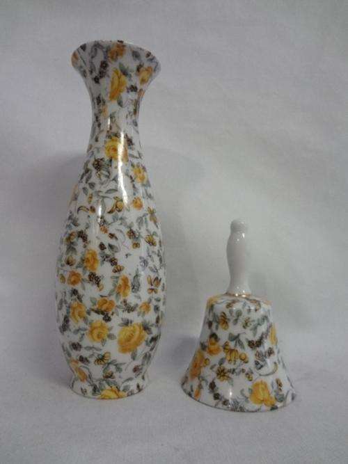 Flower pattern bell & vase set - as per photo