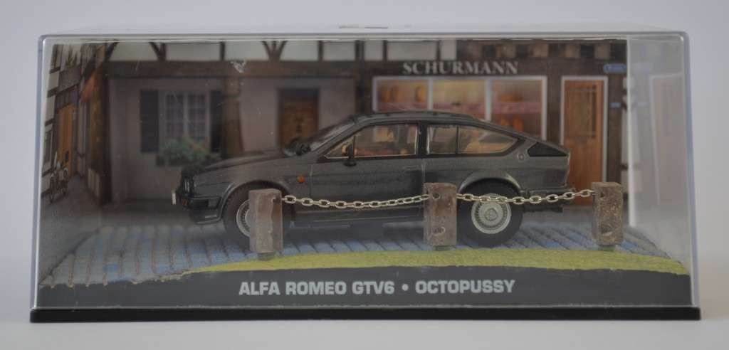 James Bond 007 Alfa Romeo GTV6 - Octopussy Model Car Scale 1:43 as per photo