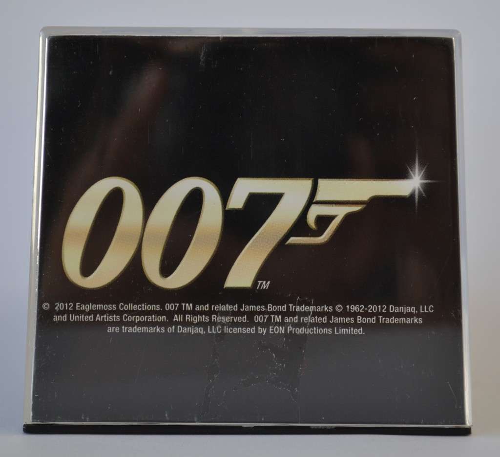 James Bond 007 Rangemaster - The Living Daylights Model Car Scale 1:32 as per photo