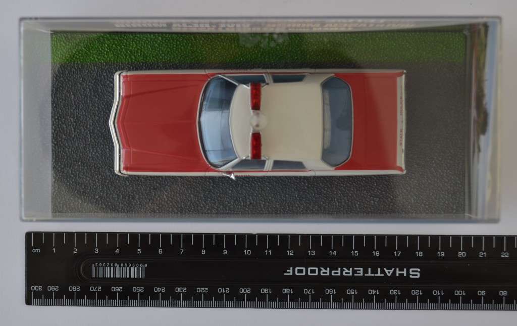 James Bond 007 Chevrolet Police Car - Live and Let Die Model Car Scale 1:32 as per photo