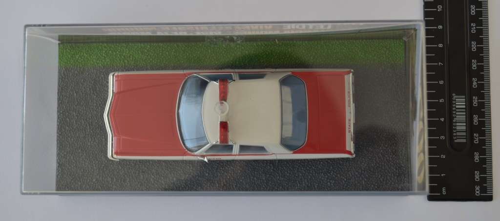 James Bond 007 Chevrolet Police Car - Live and Let Die Model Car Scale 1:32 as per photo