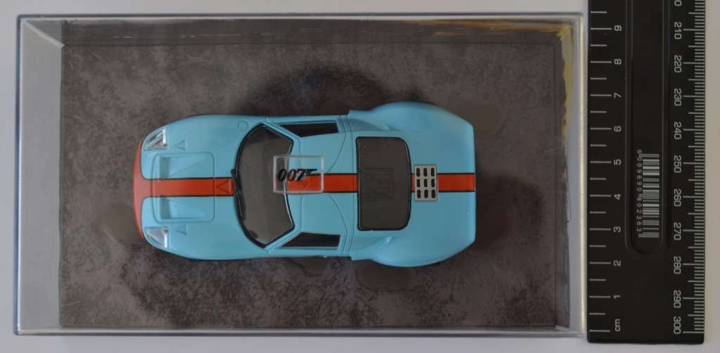 James Bond 007 Ford GT40 - Die Another Day Model Car Scale 1:43 as per photo