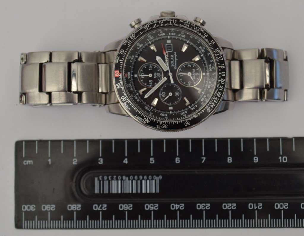 Seiko Chronograph Solar Watch in box - working as per photo