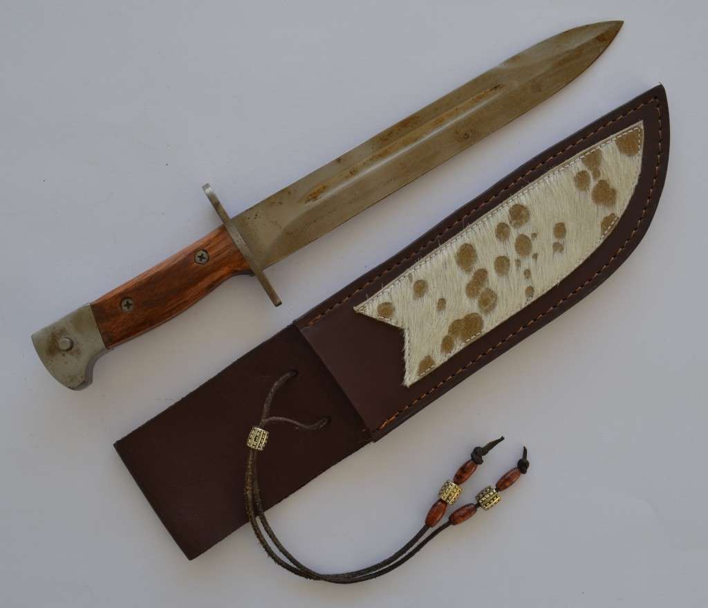 AK-47 Rusian CCCP Miliary Hunting Knife with Sheath length 35cm as per photo