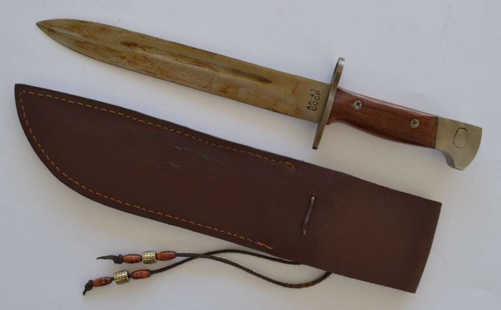 AK-47 Rusian CCCP Miliary Hunting Knife with Sheath length 35cm as per photo