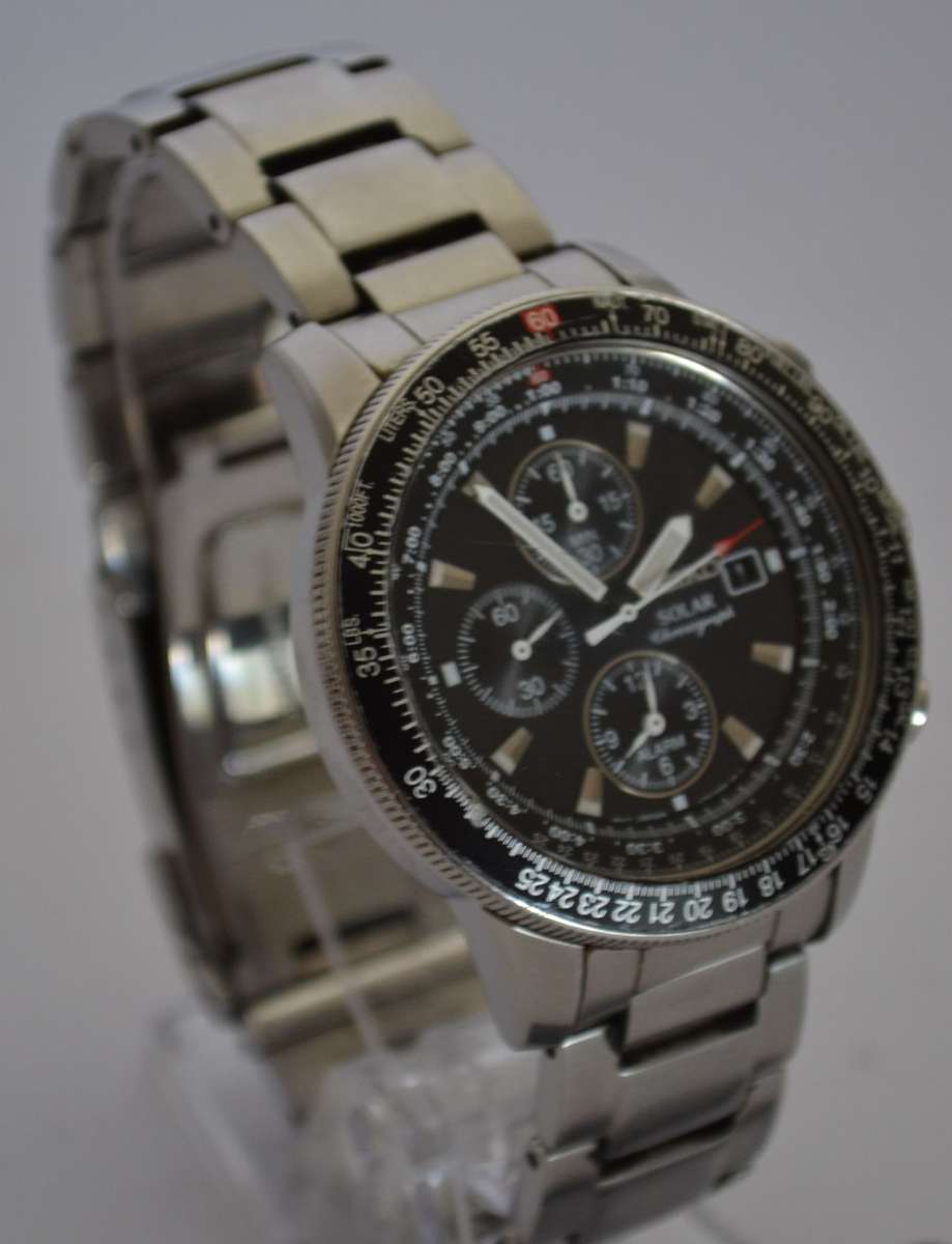 Seiko Chronograph Solar Watch in box - working as per photo
