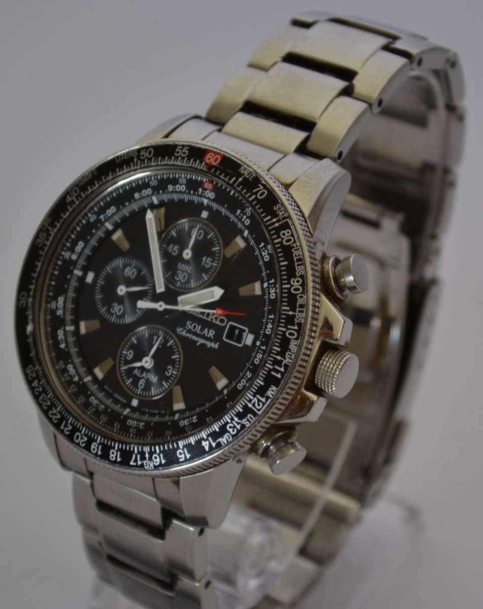 Seiko Chronograph Solar Watch in box - working as per photo