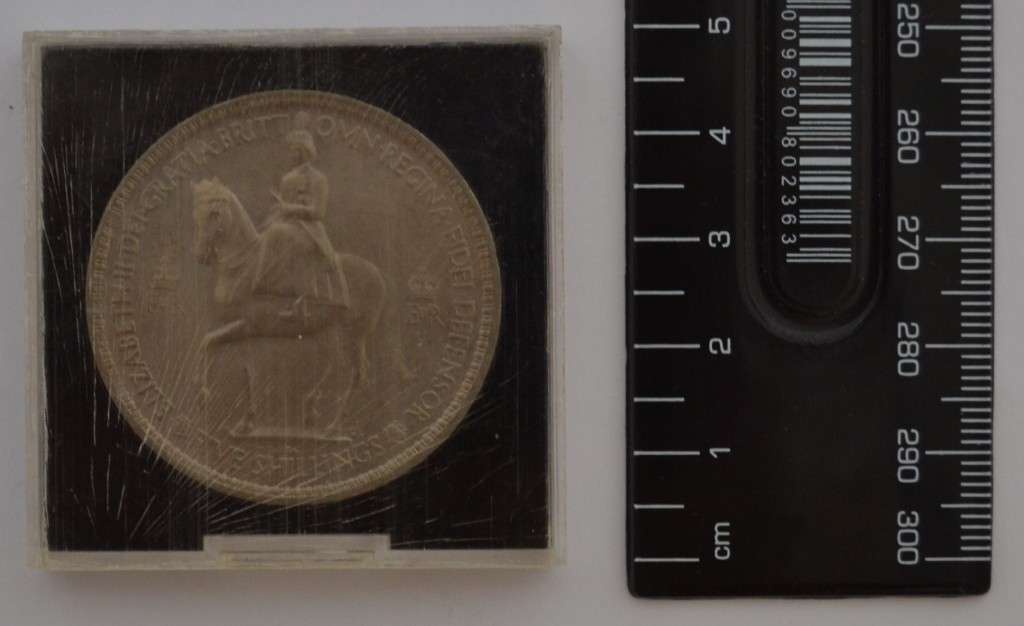 1953 Great Britain 5 Shillings as per photo