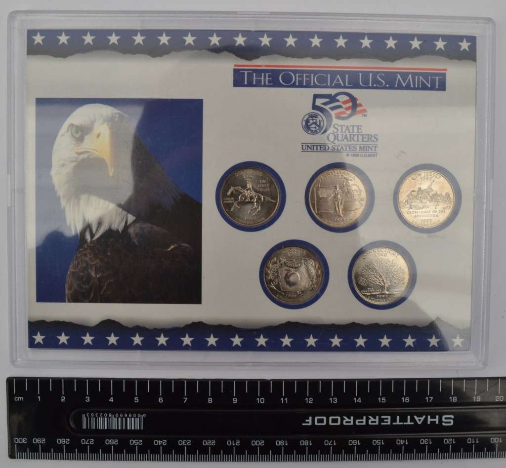 1999 USA Official Mint State Quarters coin set as per photo