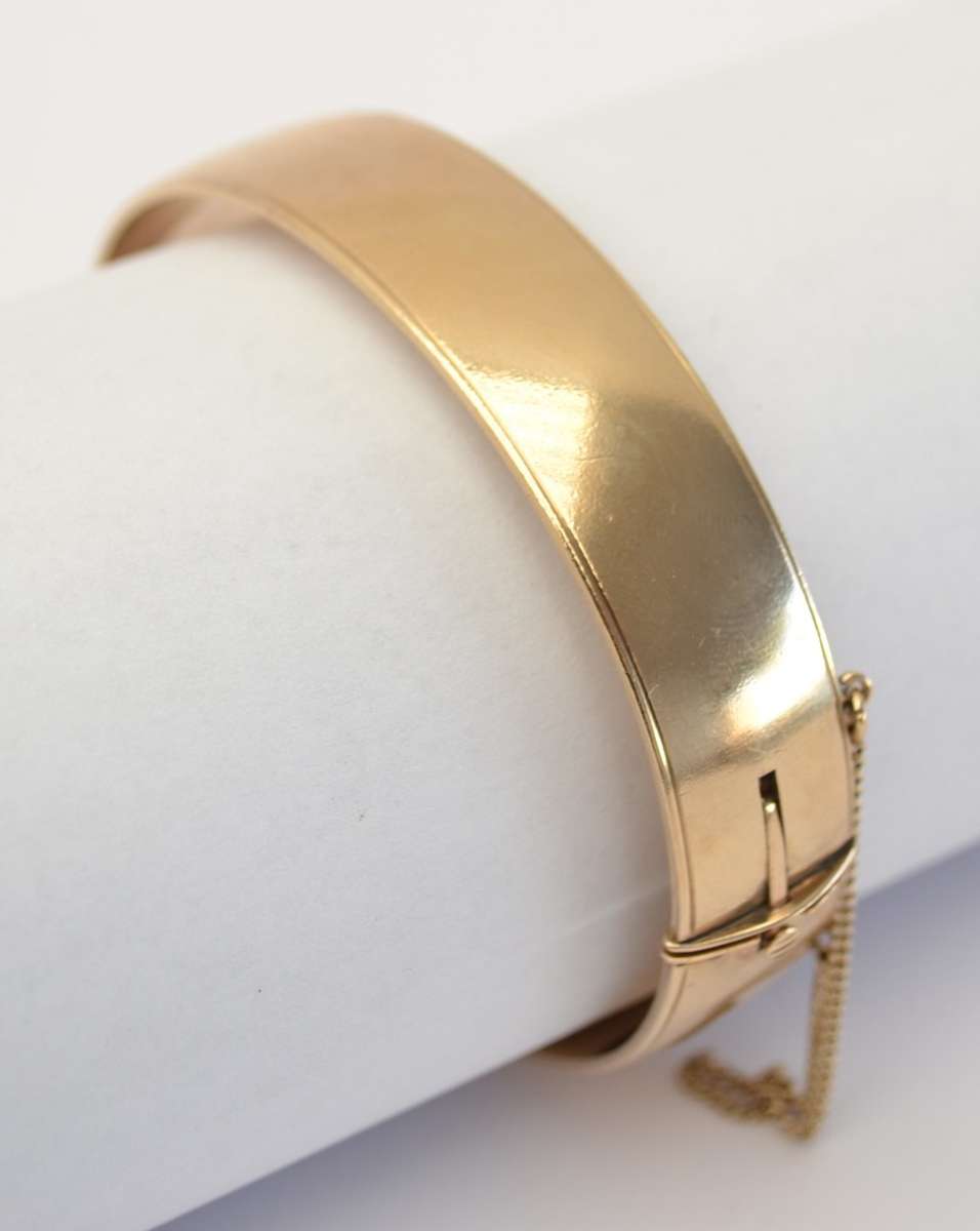 Vintage 9k Metal Core Bangle weight 34g as per photo