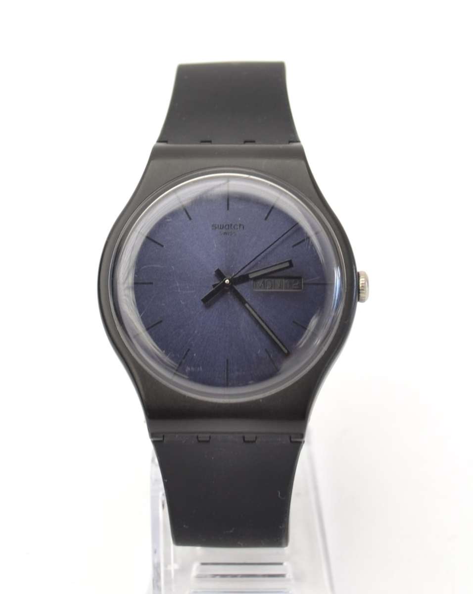 Swatch Men`s Wrist Watch with black silicone strap