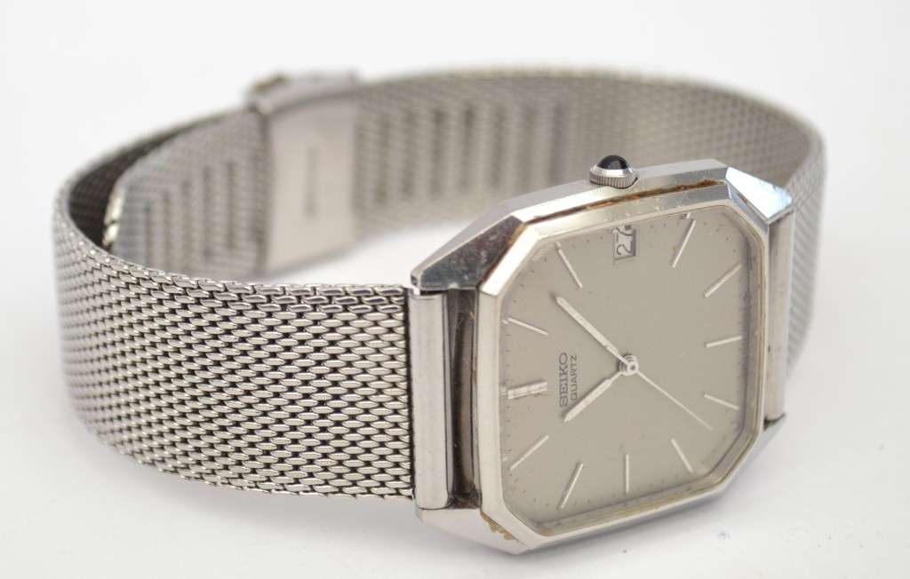 Seiko Unisex Stainless Steel Strap & date with adjustable strap