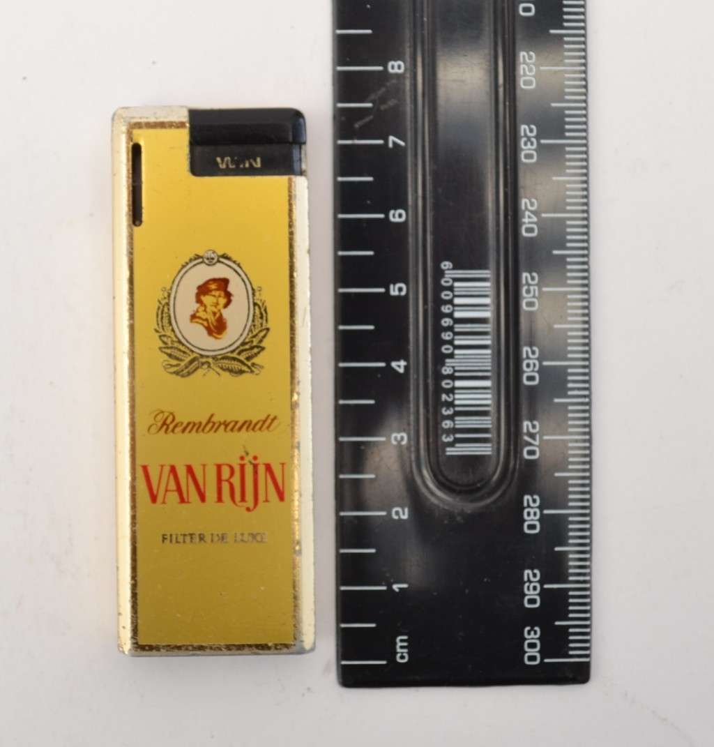 Vintage Rembrandt Van Rijn Lighter as per photo