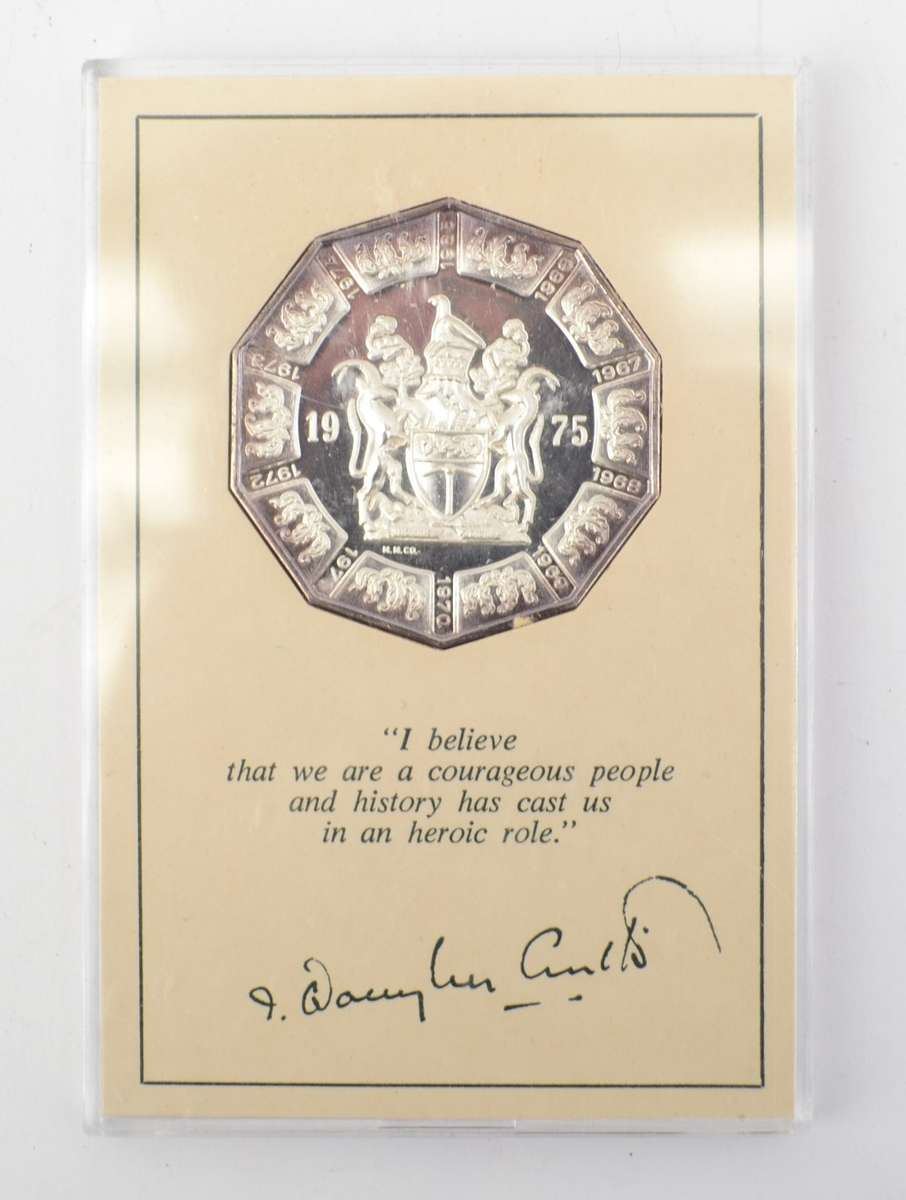 1975 Rhodesian Independence 10th anniversary  Pure Silver Medallion - limited edition as per photo