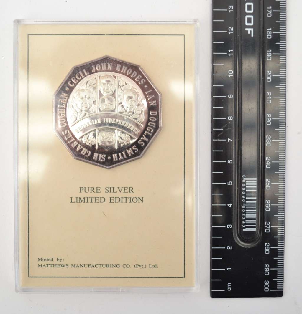 1975 Rhodesian Independence 10th anniversary  Pure Silver Medallion - limited edition as per photo