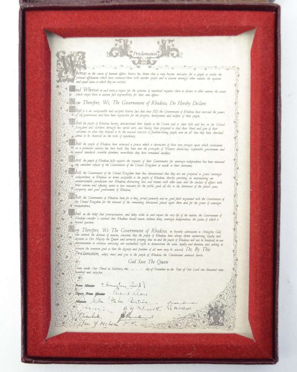 Rhodesian History Medallion Fine Silver weight 42g as per photo