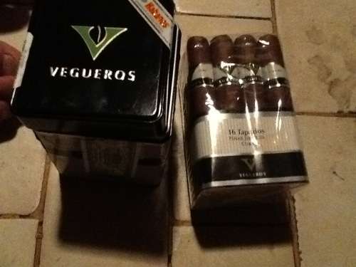 Cuban cigars vegueros case of 16
