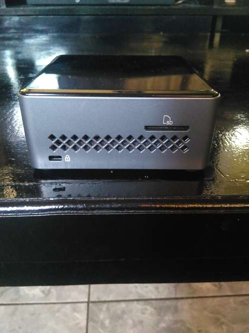 Intel NUC6CAY Mini PC