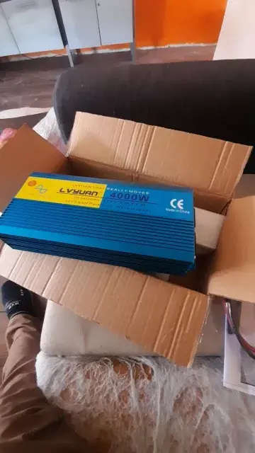 12V 4000W Pure sine wave inverter