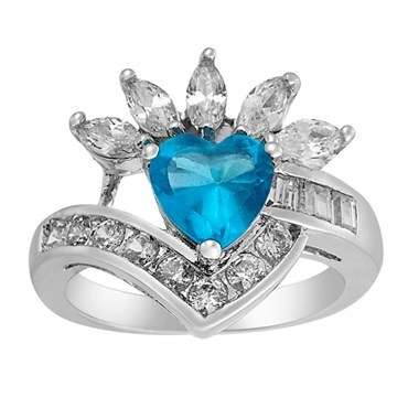 **DESIGNER WHITE GOLD HEART CUT AQUAMARINE COCKTAIL RING**