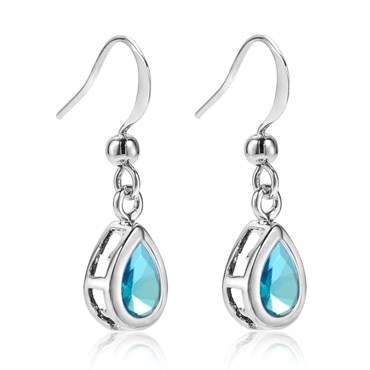 **GORGEOUS PEAR CUT AQUAMARINE EARRINGS SET IN  WHITE GOLD**