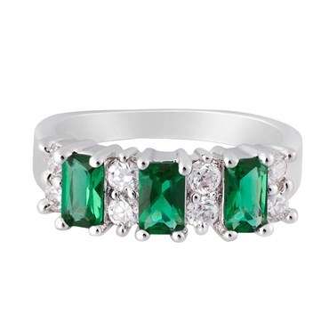 **STUNNING WHITE GOLD EMERALD CUT GREEN EMERALD RING**