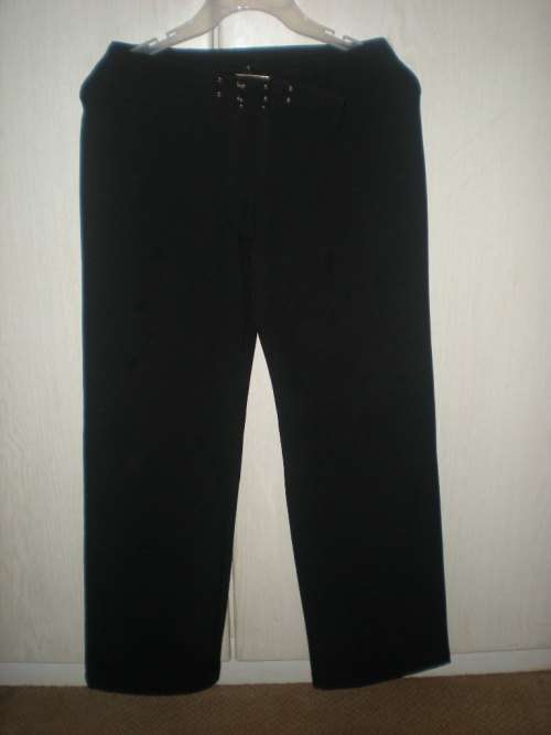 Black pants size S