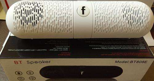 Portable Bluetooth Speaker with USB / Micro SD / Stereo FM - BLACK / WHITE COLOURS