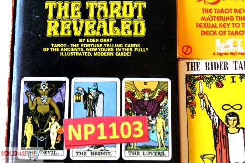 A Special Tarot Gift Collection: ( Boxed gift set, 3 books, deck with instruction booklet )