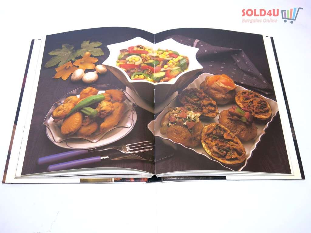 The Complete Vegetarian Cookbook by Janet Hunt