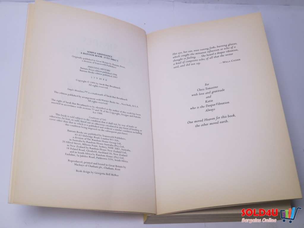 Simple Abundance: A Daybook of Comfort and Joy -  Sarah Ban Breathnach