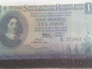 ONE POUND SA Eng/Afr banknote (B/79) dated Pretoria 7th September 1951 +VF
