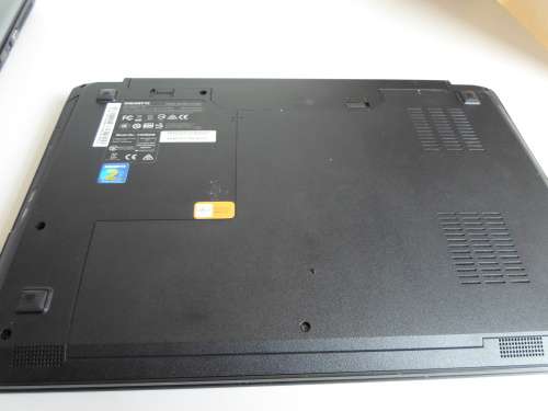 GIGABYTE P15 V7 NVIDIA GTX950M