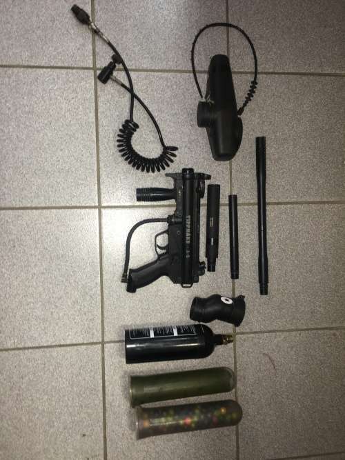 Tippmann A-5 with accessories