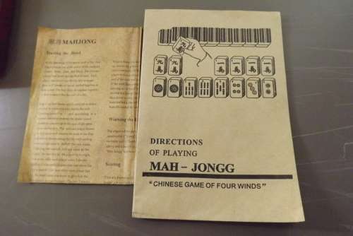 MAHJONG SET - VINTAGE BONE AND BAMBOO - SINGAPORE RULES