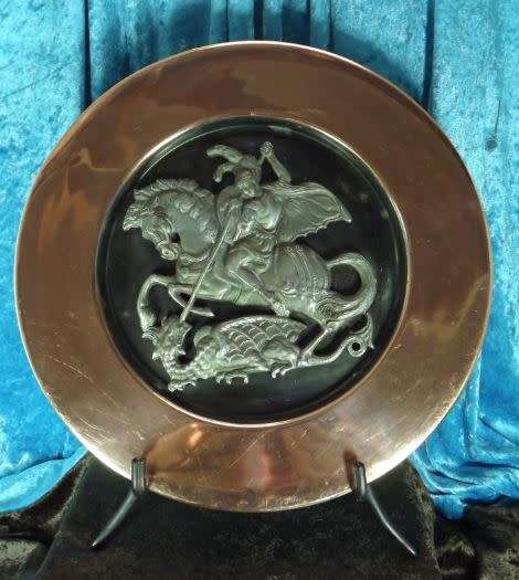 RARE ST. GEORGE SLAYING THE DRAGON PEWTER ON COPPER WALL PLAQUE from SUEZYT