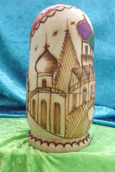 **REDUCED**RUSSIAN NESTING DOLLS (7) from SUEZYT