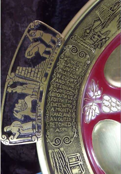 COPPER PASSOVER PLATE "FROM BONDAGE TO FREEDOM"  -  from SUEZYT