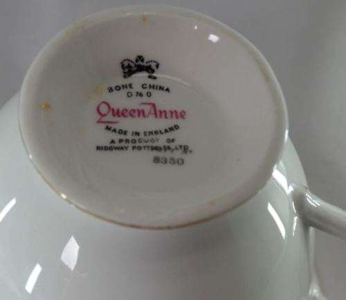 QUEEN ANNE TRIOS  - VINTAGE - ENGLISH PORCELAIN - from SUEZYT