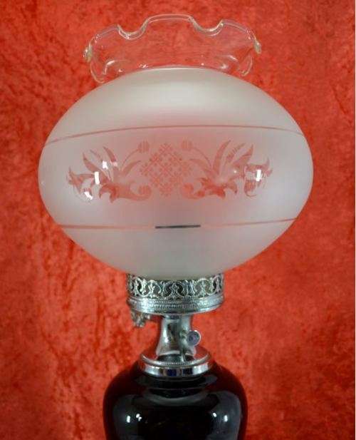 RETRO GAS LOOK TABLE LAMP from SUEZYT