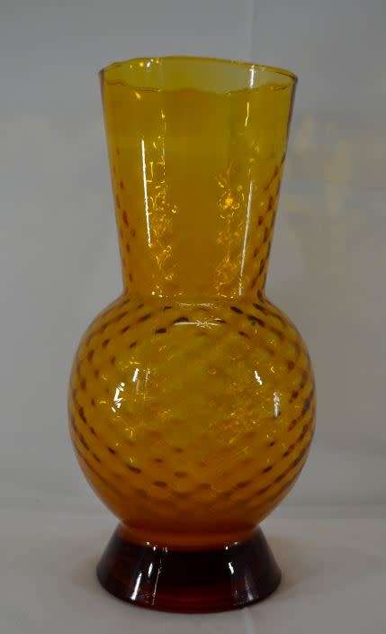 ITALIAN GLASS VASE AMBER - VINTAGE - from SUEZYT